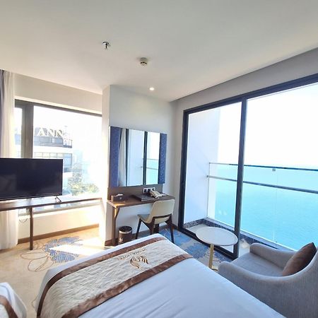 Vesna Hotel Nha Trang Bagian luar foto