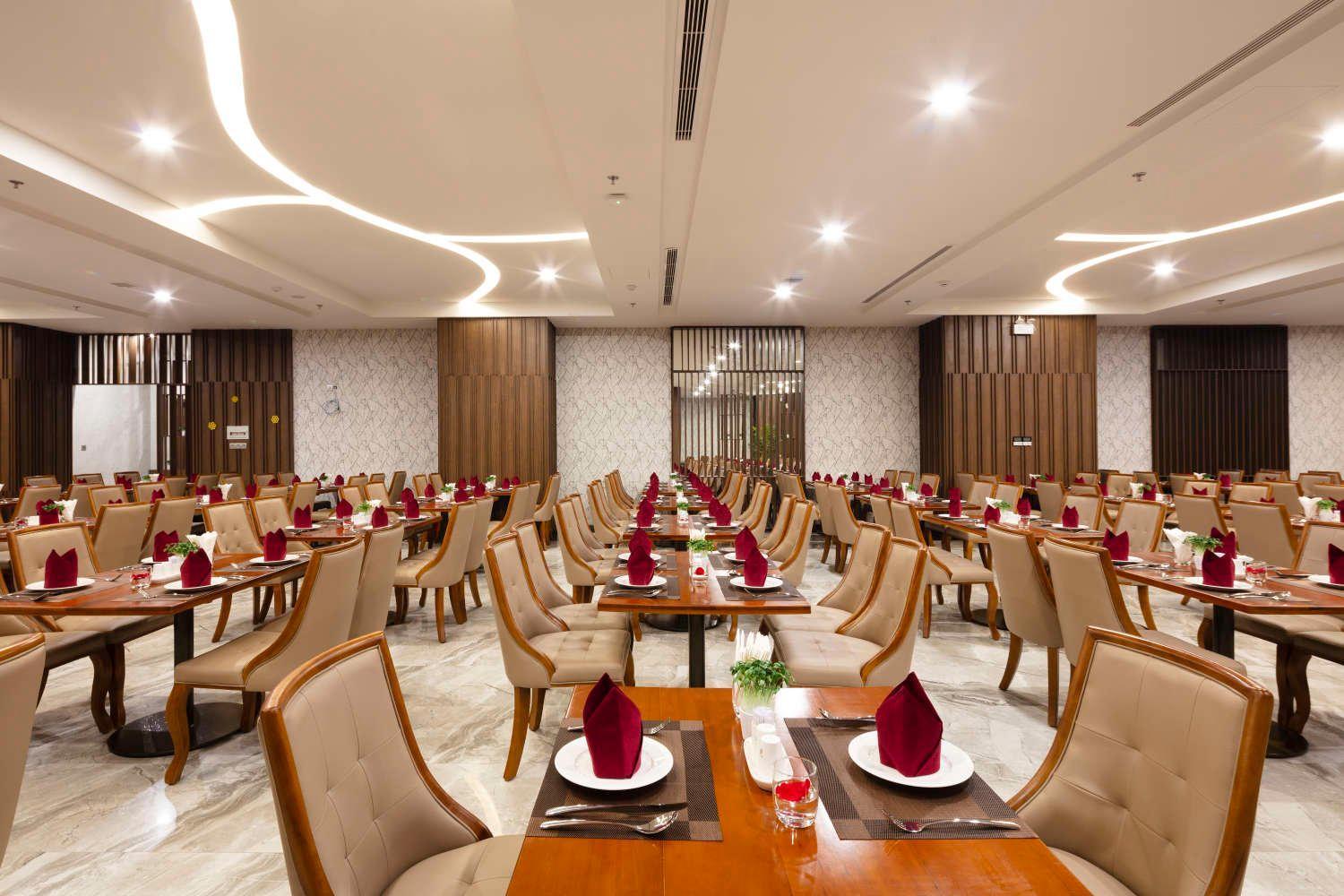 Vesna Hotel Nha Trang Bagian luar foto
