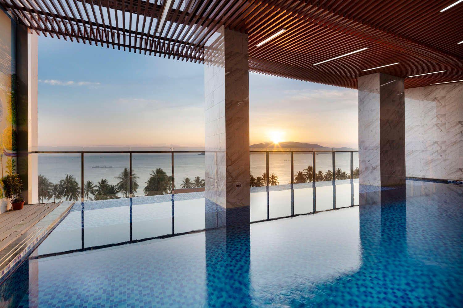 Vesna Hotel Nha Trang Bagian luar foto